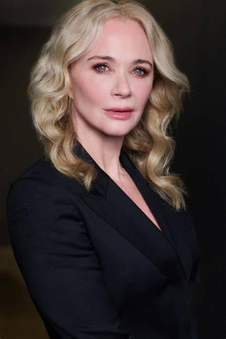 Aikisha Holly Net Worth