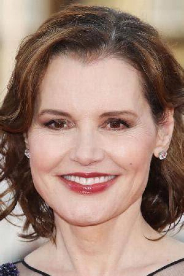Aimee J. Nelson Net Worth