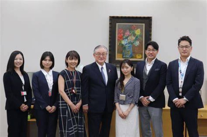 Aki Higashihara Net Worth