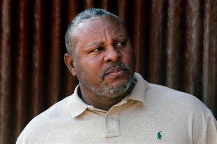 Albert Belle Net Worth