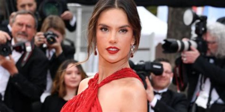 Alessandra Ambrosio Net Worth