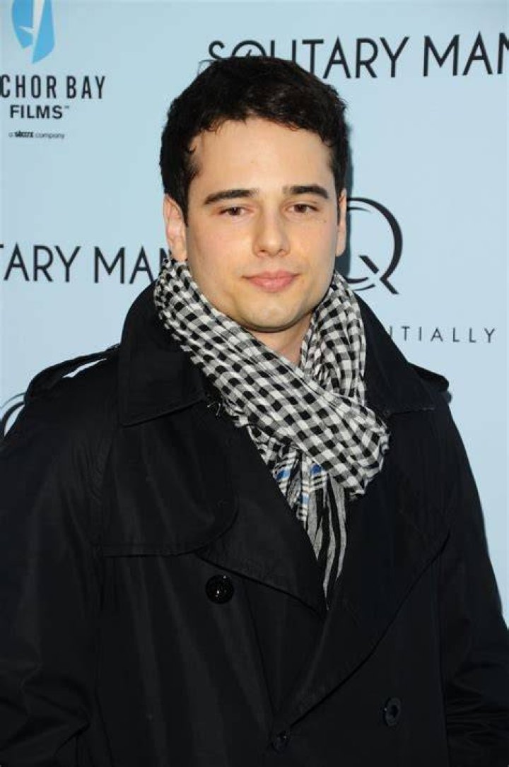 Alex Kaluzhsky Net Worth