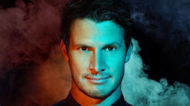 Alex Tosh Net Worth