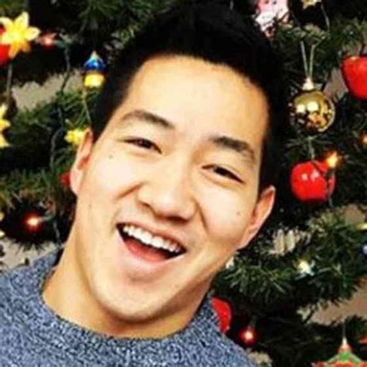 Alex Wong Net Worth