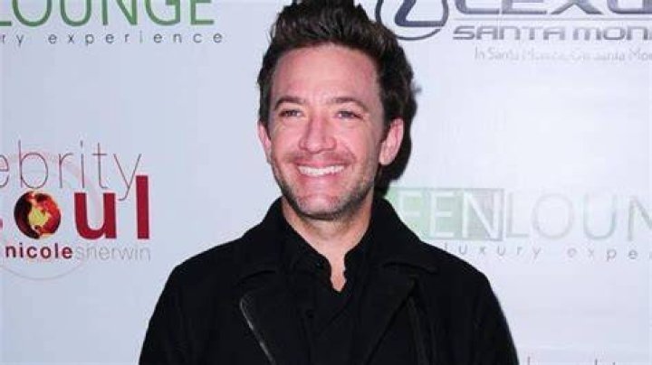 Alfonso Faustino Net Worth