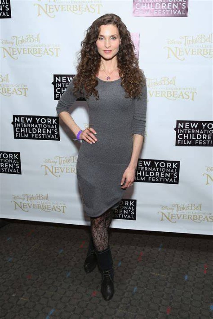 Alicia Minshew Net Worth