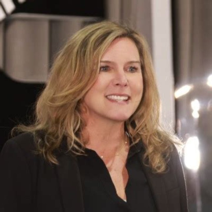 Amy Davis Net Worth