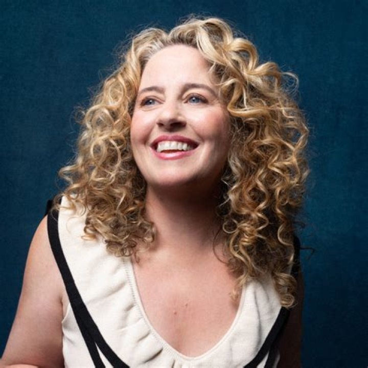 Amy Helm Net Worth