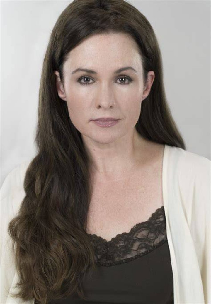 Amye Gousset Net Worth