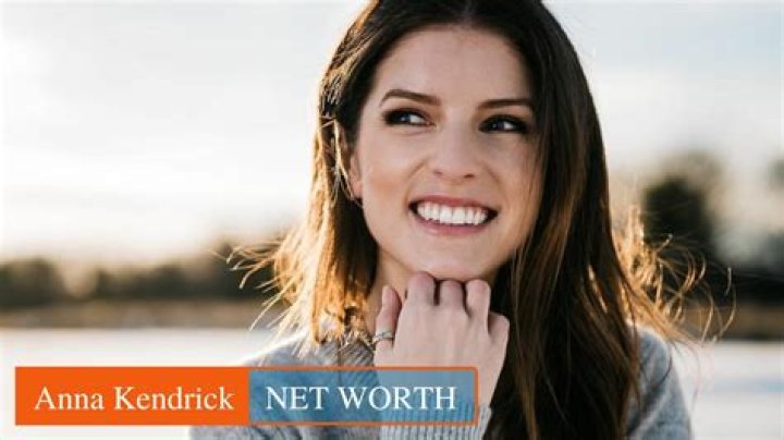 Anna Oxa Net Worth