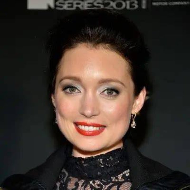 Antonia Prebble Net Worth