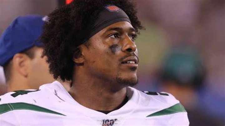 Avery Williamson Net Worth