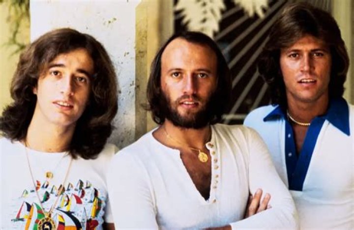 Barry Gibb Net Worth