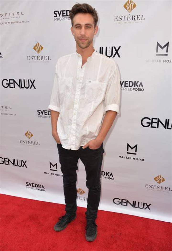 Blake Berris Net Worth