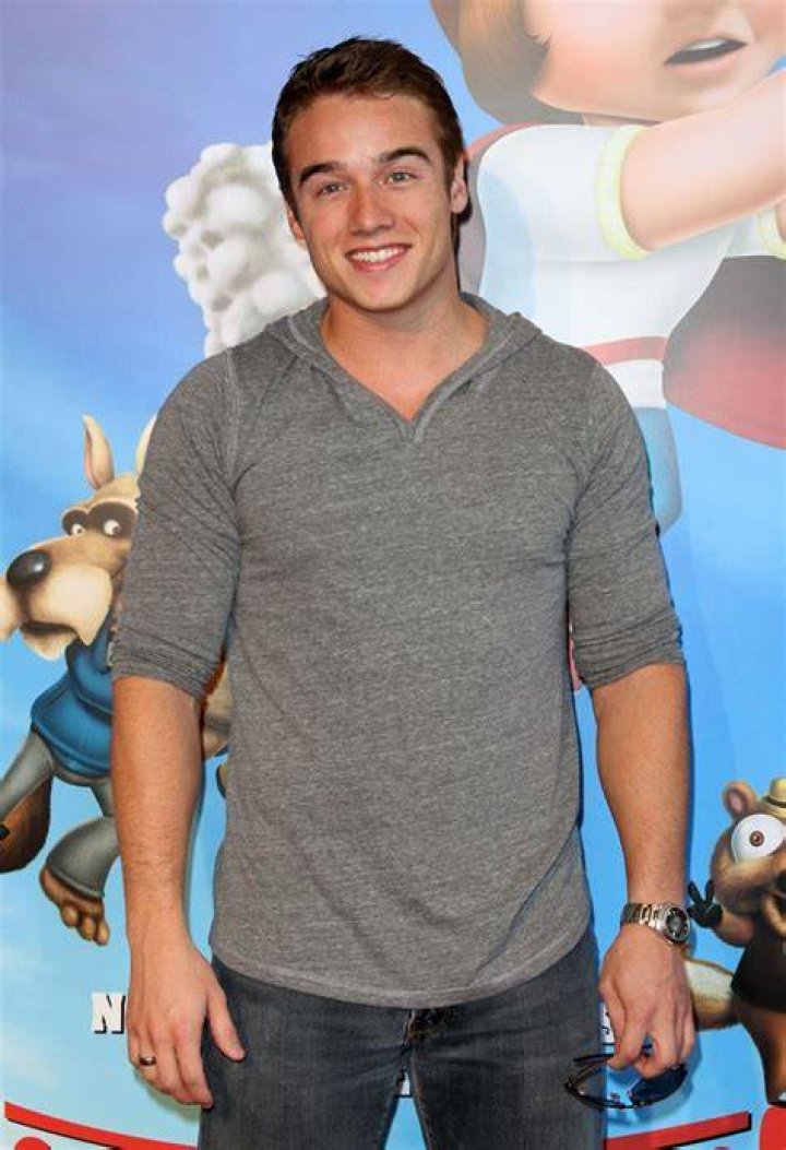 Brando Eaton Net Worth
