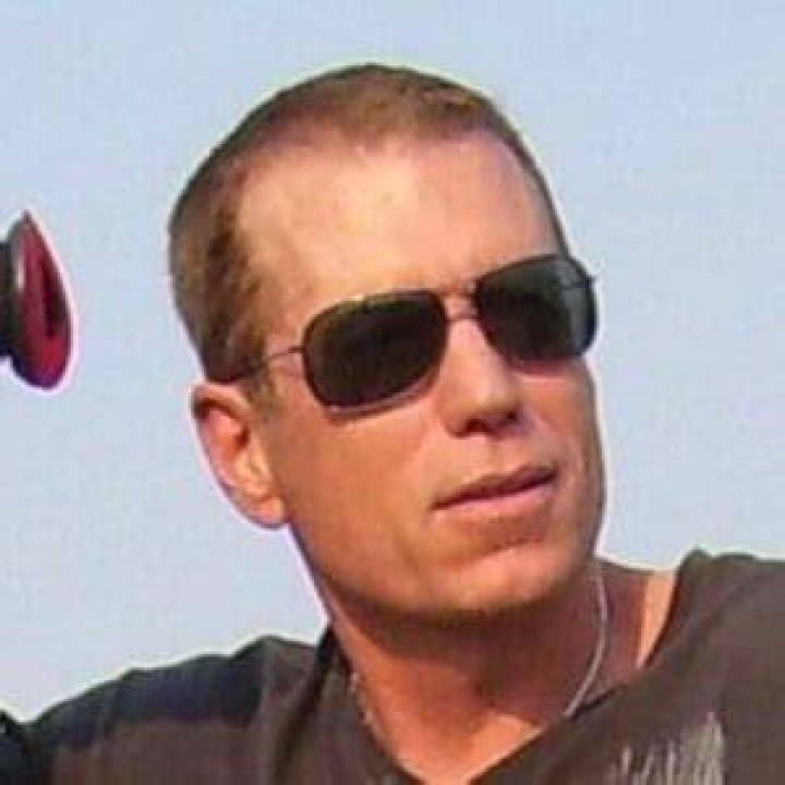 Brent Huff Net Worth