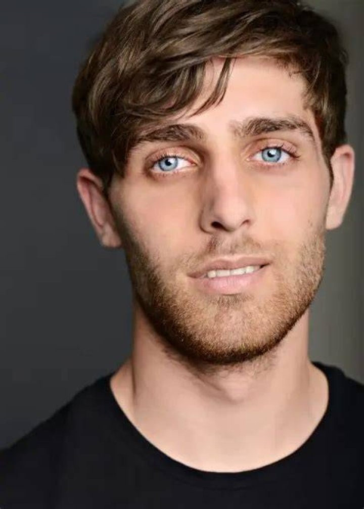 Brett Smrz Net Worth