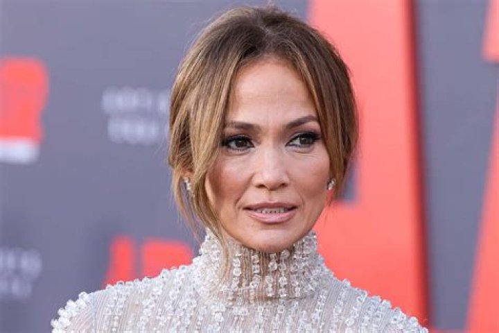 Camille Lopez Net Worth