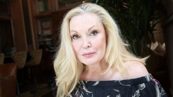 Cathy Moriarty Net Worth