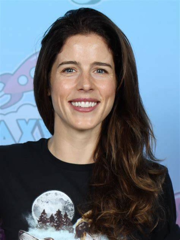 Chloé Dumas Net Worth