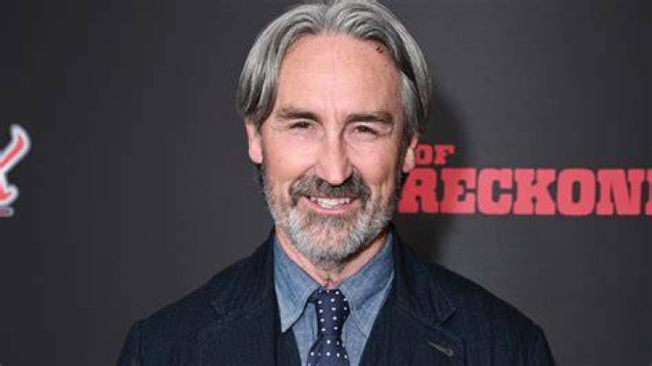 Colin Wolfe Net Worth