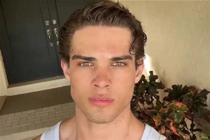 Dale Peters Net Worth