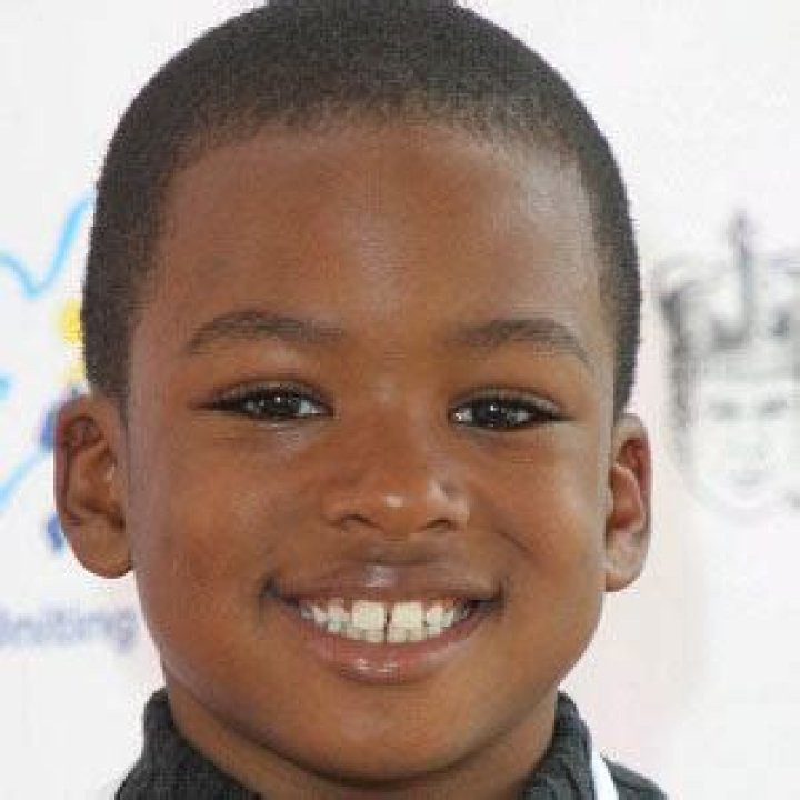 Damani Roberts Net Worth