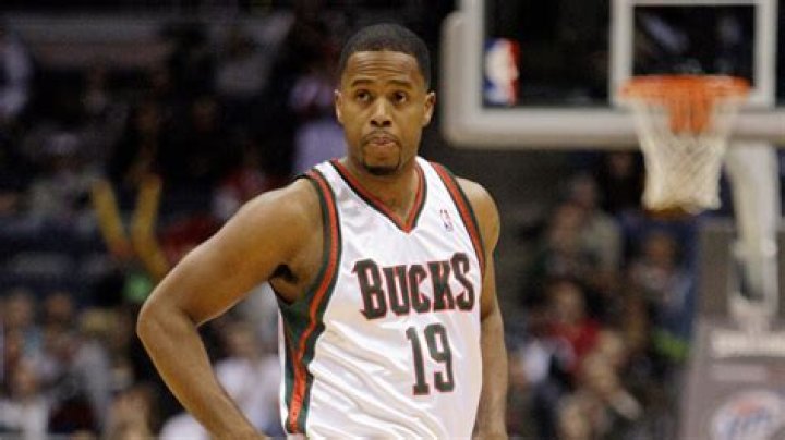 Damon Jones Net Worth