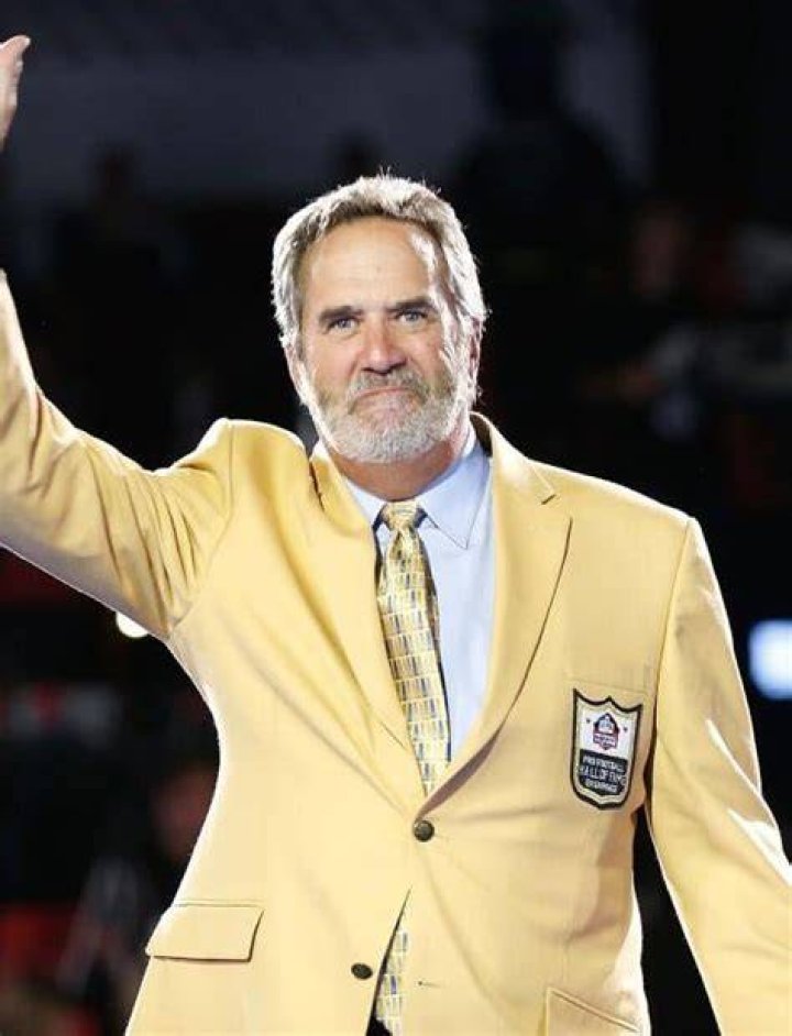 Dan Fouts Net Worth
