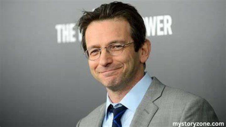 Dan Futterman Net Worth