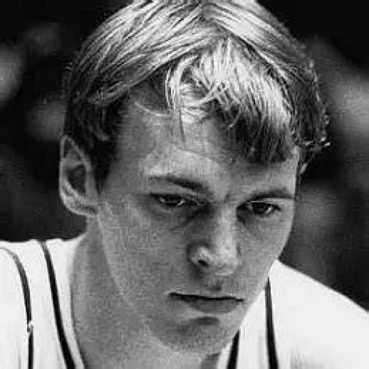 Dan Issel Net Worth