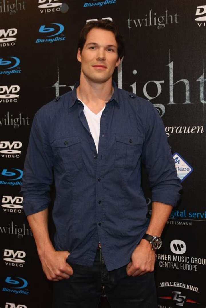 Daniel Cudmore Net Worth