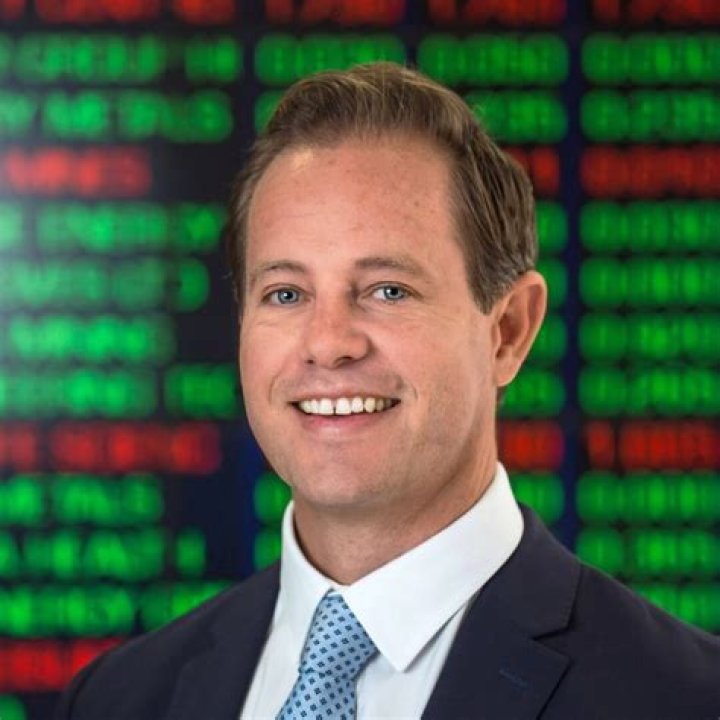 Daniel Sinclair Net Worth