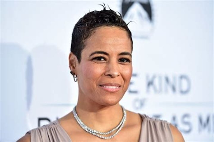 Daphne Wayans Net Worth