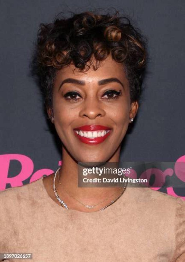 Daphnique Springs Net Worth