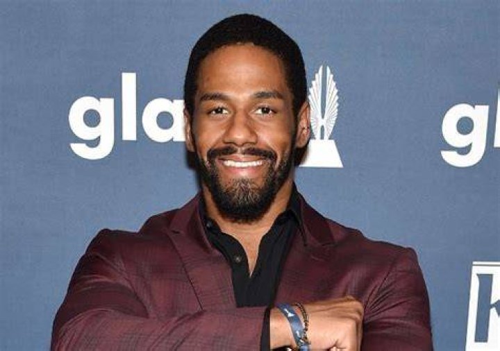 Darren Young Net Worth