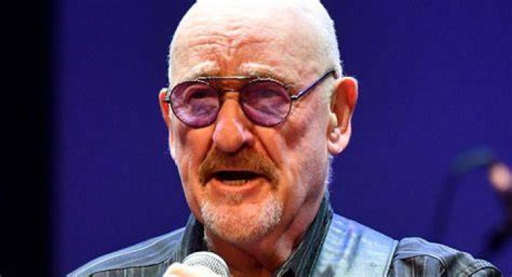 Dave Mason Net Worth