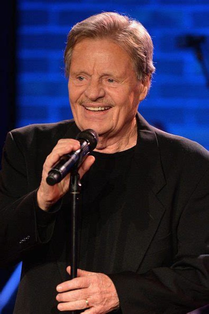 Delbert Mcclinton Net Worth