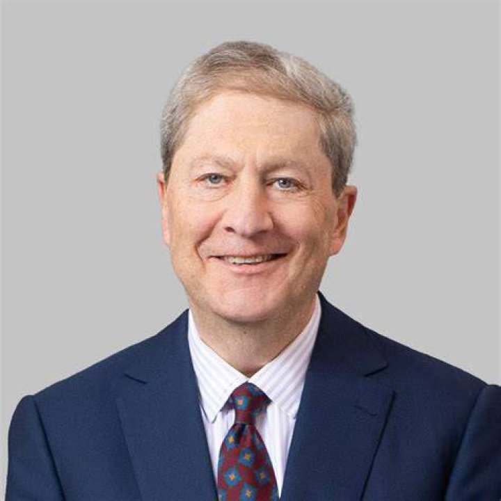 Dennis Bernstein Net Worth