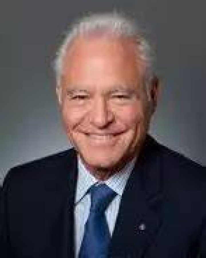 Dennis Mehiel Net Worth