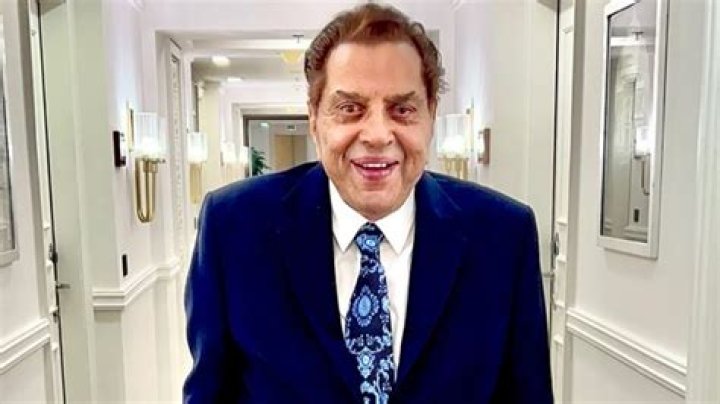 Dharmendra Net Worth