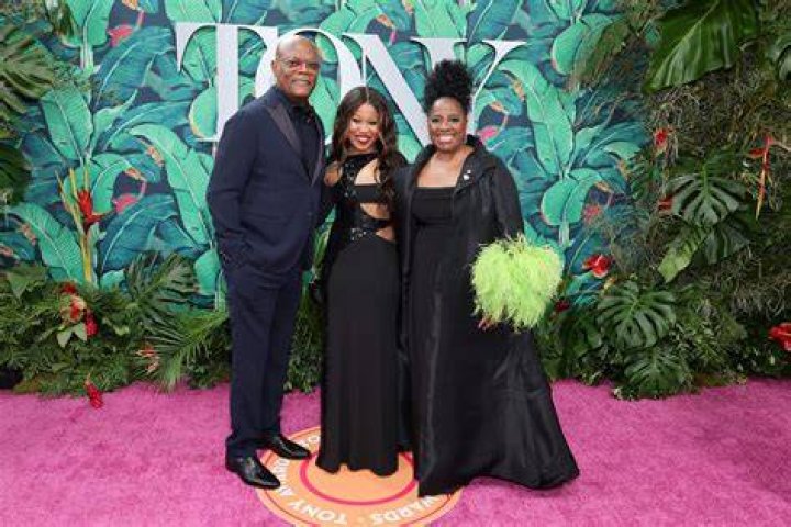 Dominique Brownes Net Worth