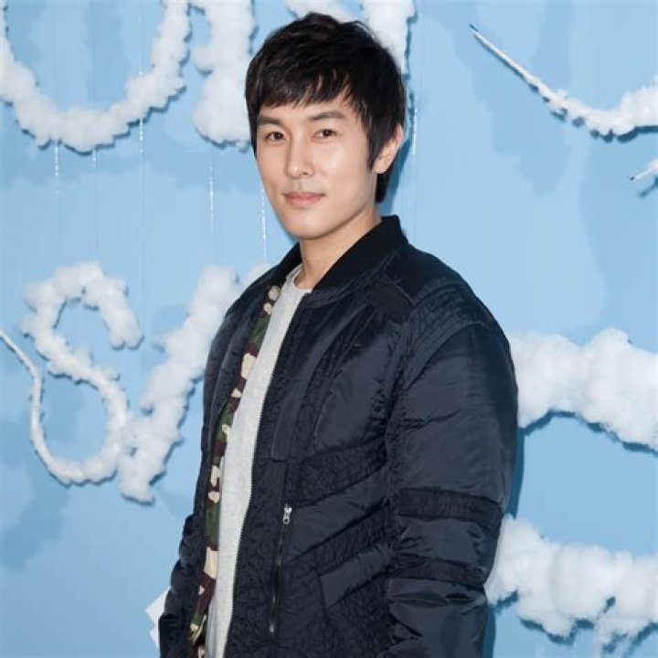 Dong-wan Kim Net Worth