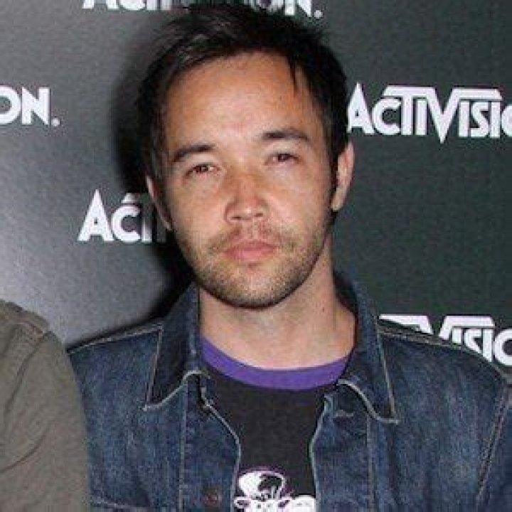 Douglas Robb Net Worth