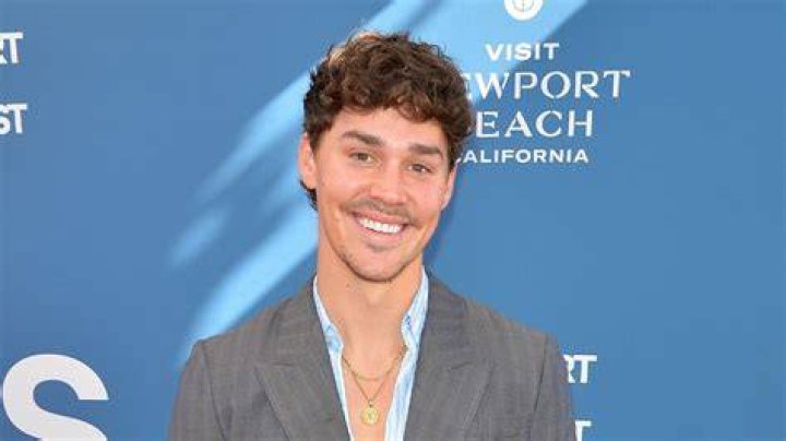 Duy Beck Net Worth