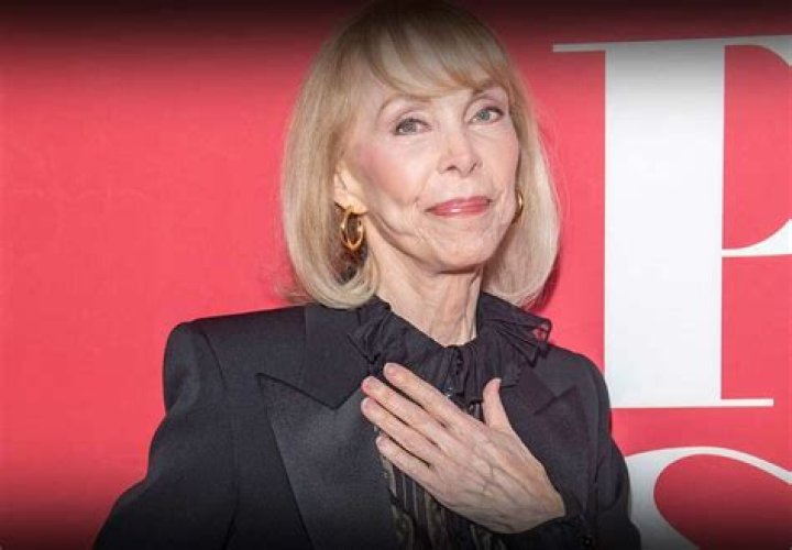 Elaine Bruce Net Worth
