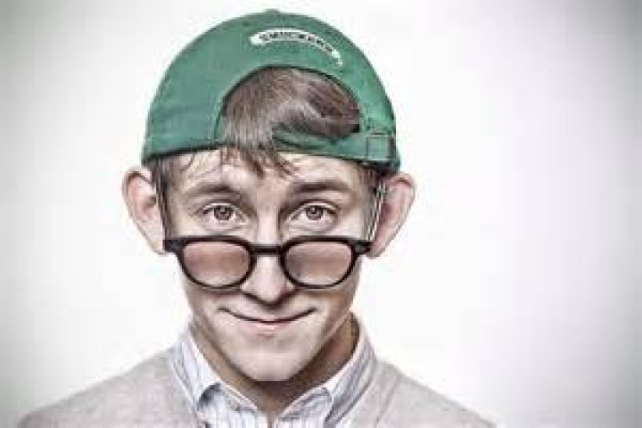 Erik Howsam Net Worth