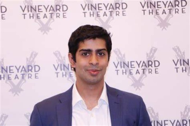 Eshan Bay Net Worth