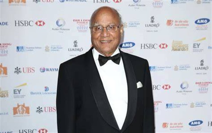 Fakhar E. Alam Net Worth