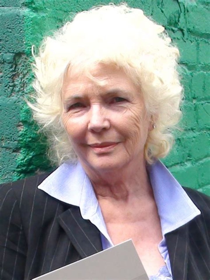 Fionnula Flanagan Net Worth